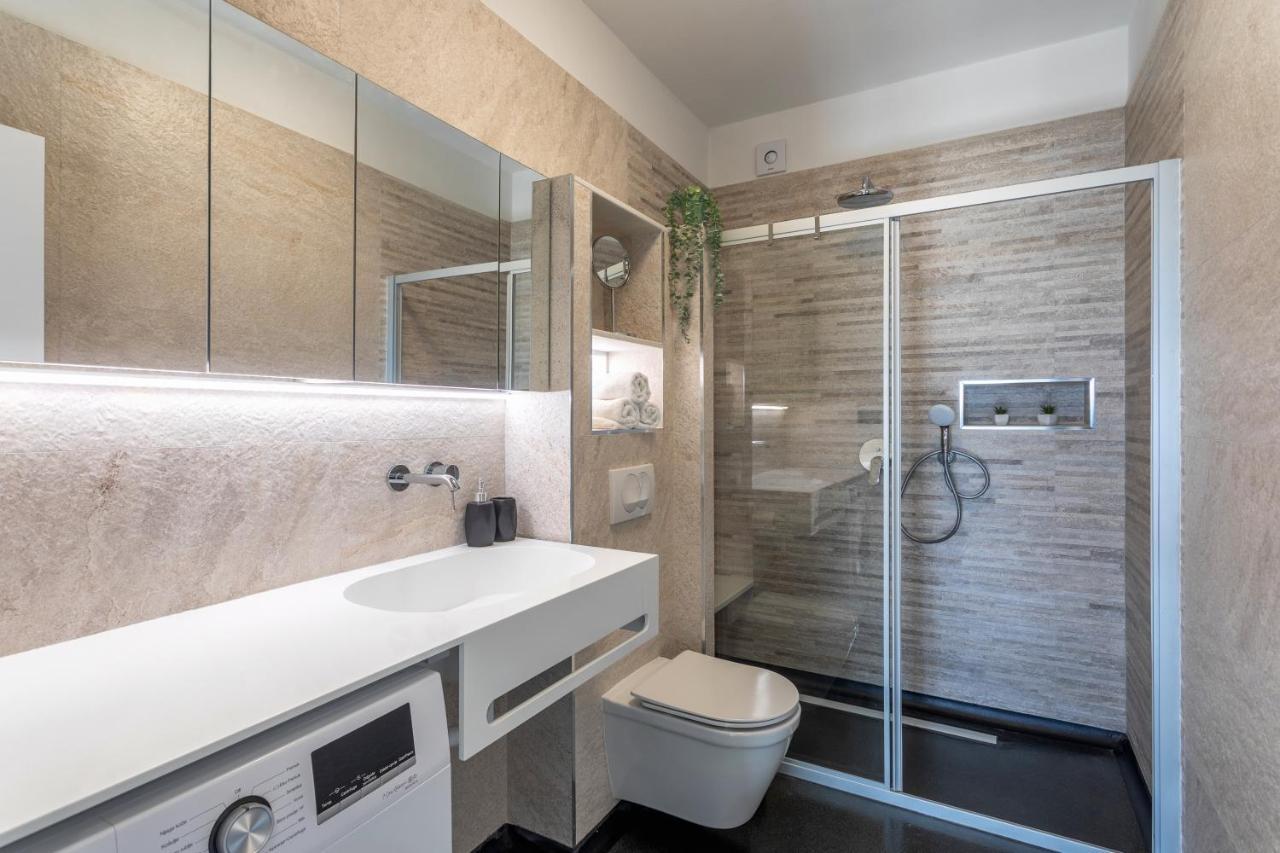 Teona Luxury Apartment With Jacuzzi And Terrace Sea View Sali Esterno foto