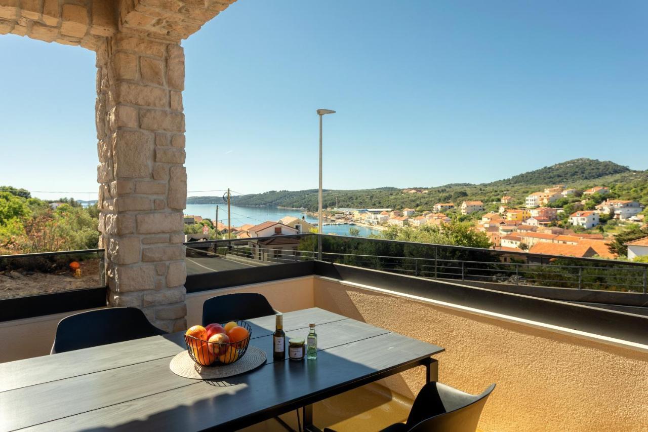 Teona Luxury Apartment With Jacuzzi And Terrace Sea View Sali Esterno foto